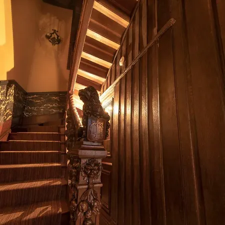 Affittacamere La Maison Des Vieux Logis 3*